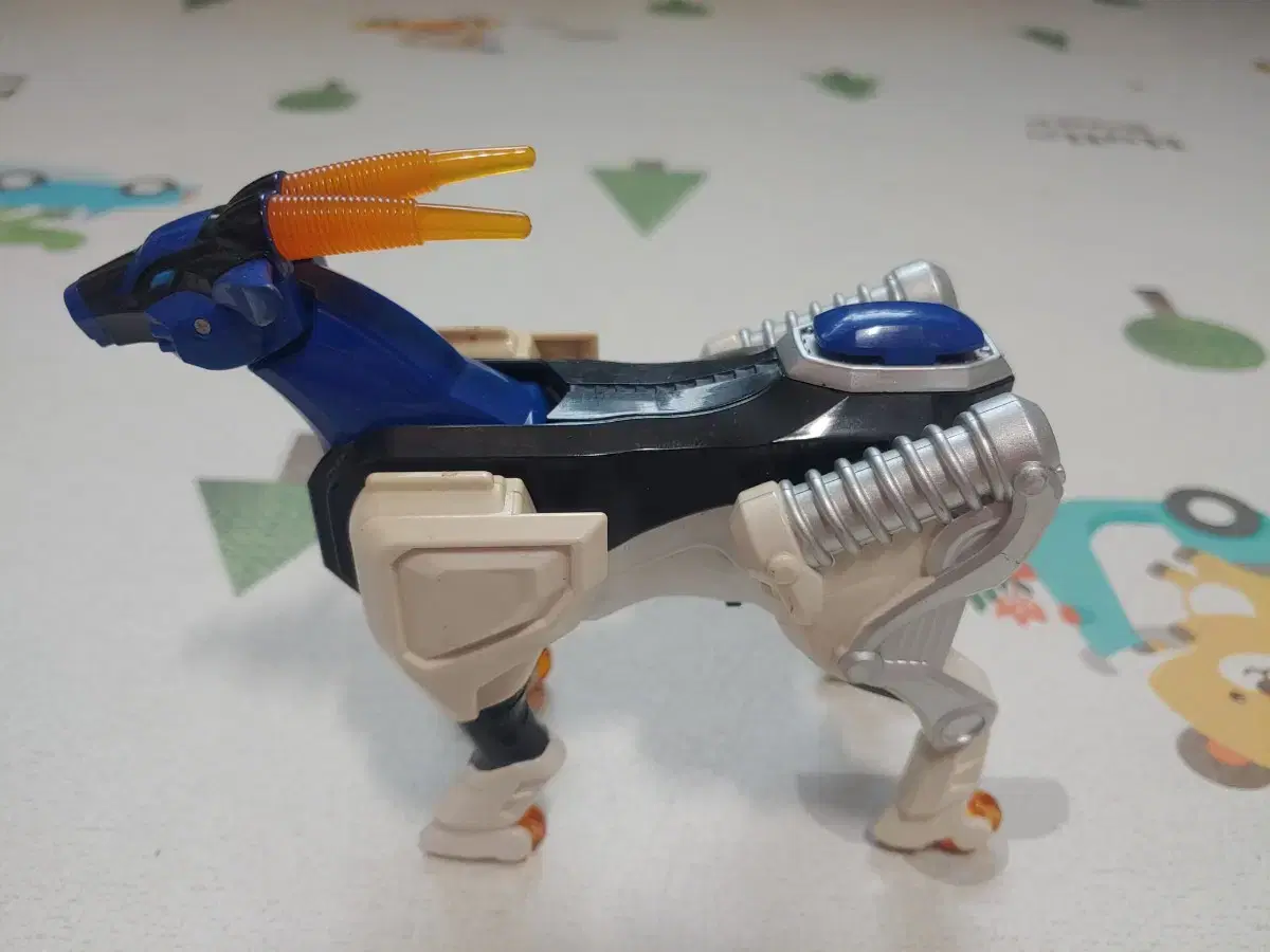 thumbnail-0